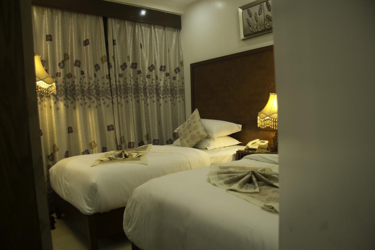 Zimbo Golden Hotel Dar es Salaam Exterior photo