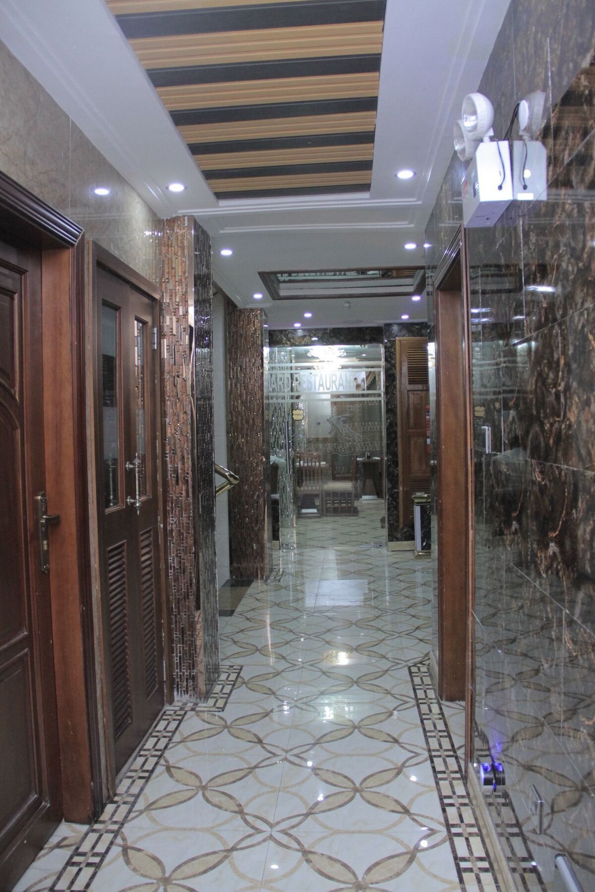 Zimbo Golden Hotel Dar es Salaam Exterior photo