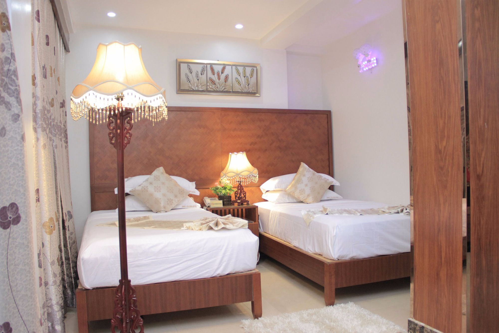 Zimbo Golden Hotel Dar es Salaam Exterior photo